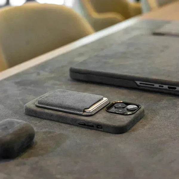 Alcantara MagSafe Wallet - Space Grey